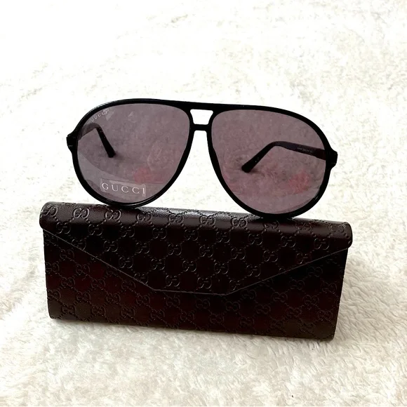 NWB Authentic Gucci GG 1646/s Unisex Aviator Sunglasses Black Brown Gucci Details GG1676S 60MM Pilot Sunglasses | Saks Fifth Avenue main image 4
